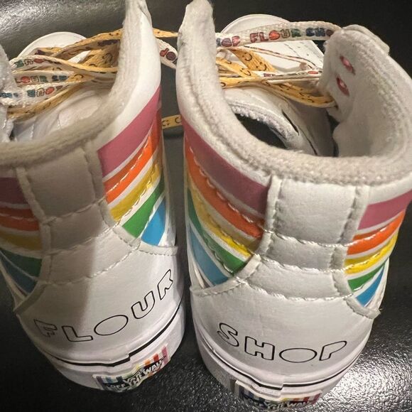 Vans Flour Shop x Super ComfyCush Sk8-Hi 'Rainbow' VN0A54EU2N7 Sz 2 - Picture 10 of 10